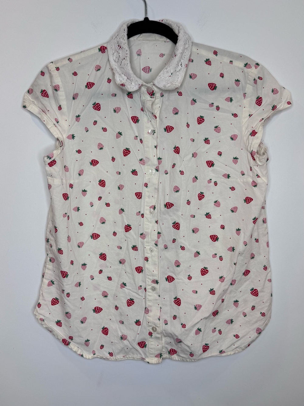 Meemoza White Strawberry novelty Print Button Top Lace Collar organic cotton M - Picture 2 of 7